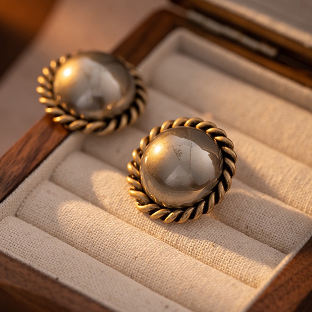 NEW💎Vintage Round Chunky Stud Earrings*Old Money Style*Pearl Earrings*